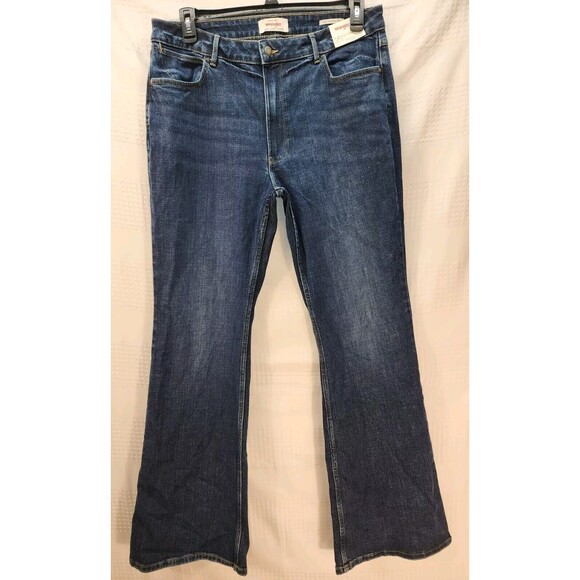 Wrangler Denim - Wrangler Jeans Womens Size 16 High Rise Fierce Flare Denim Medium Washed Modern